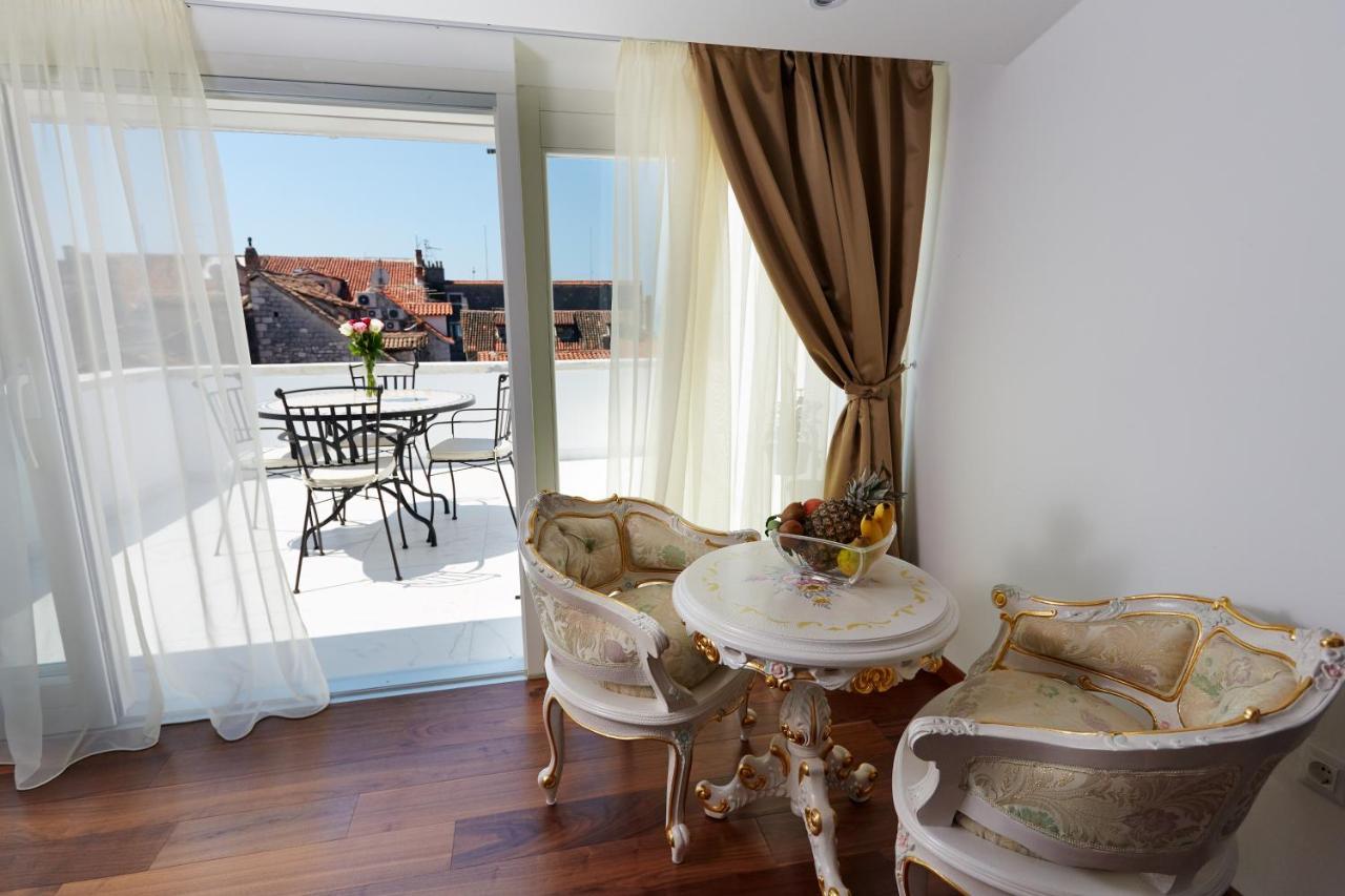 Hotell Jupiter Luxury
