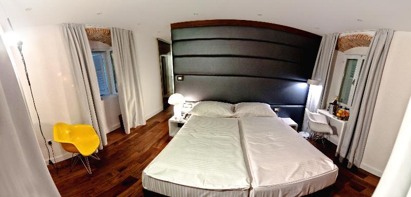 Jupiter Heritage 4*